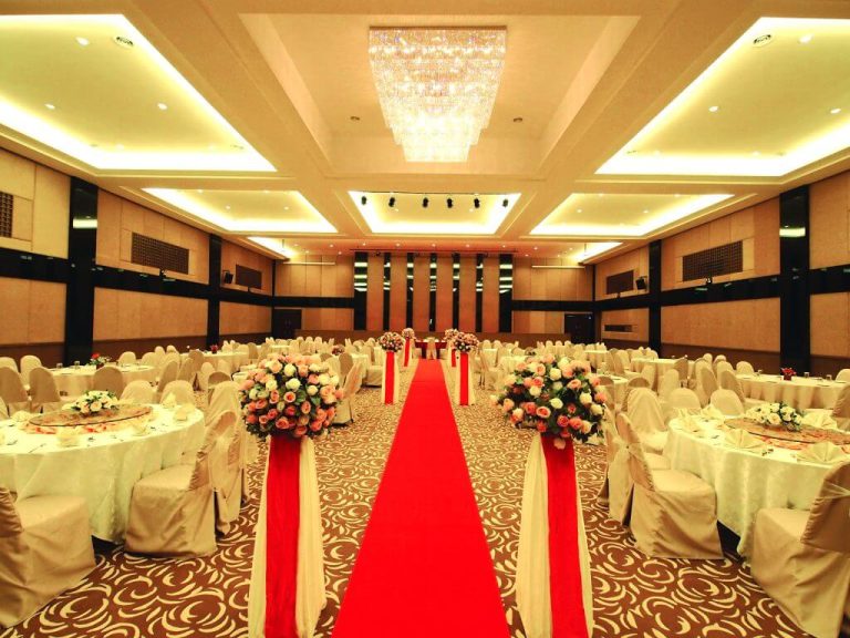 Grand Ballroom 1024x768 1 768x576